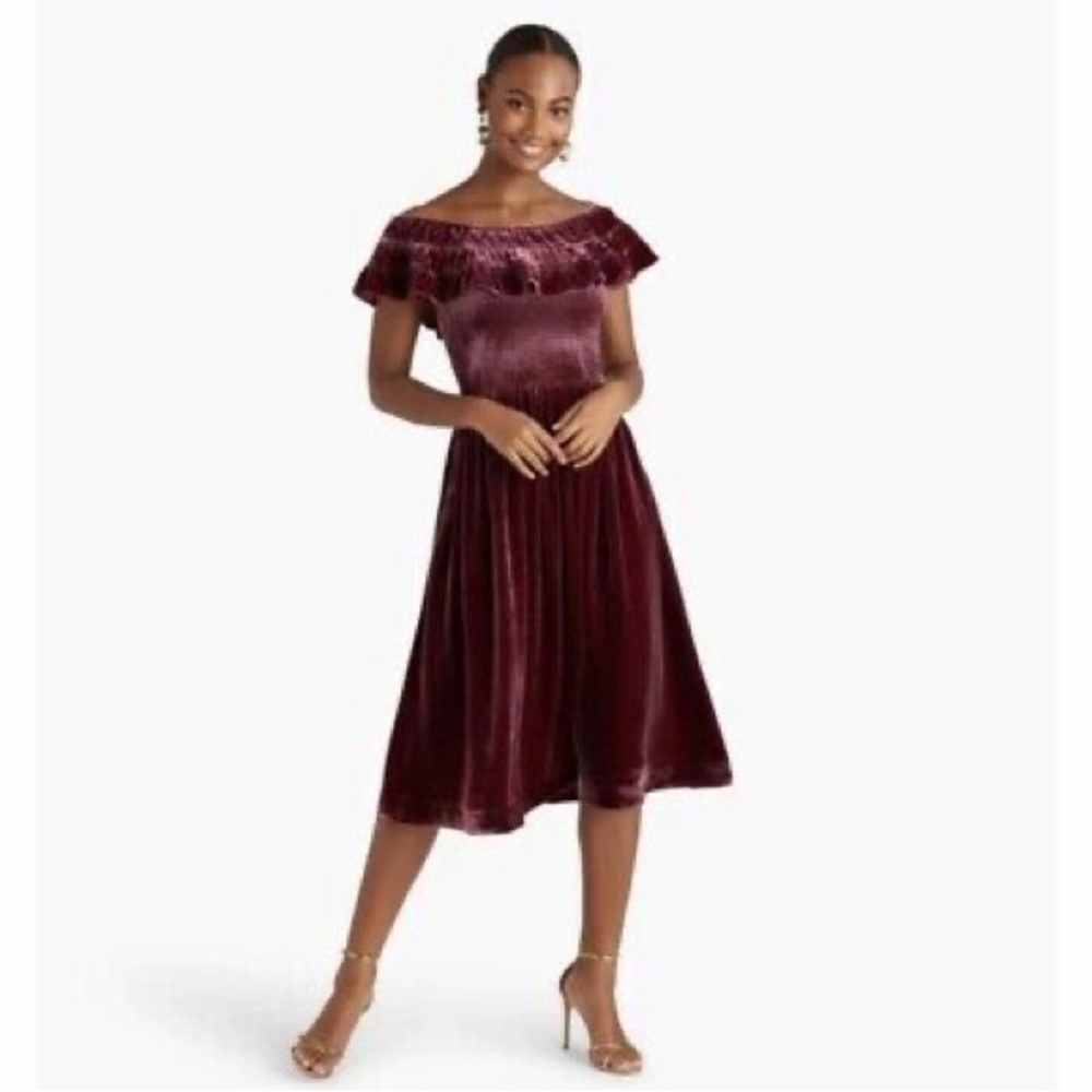 HILL HOUSE The Akilah Nap Dress ~ Burgundy Velvet